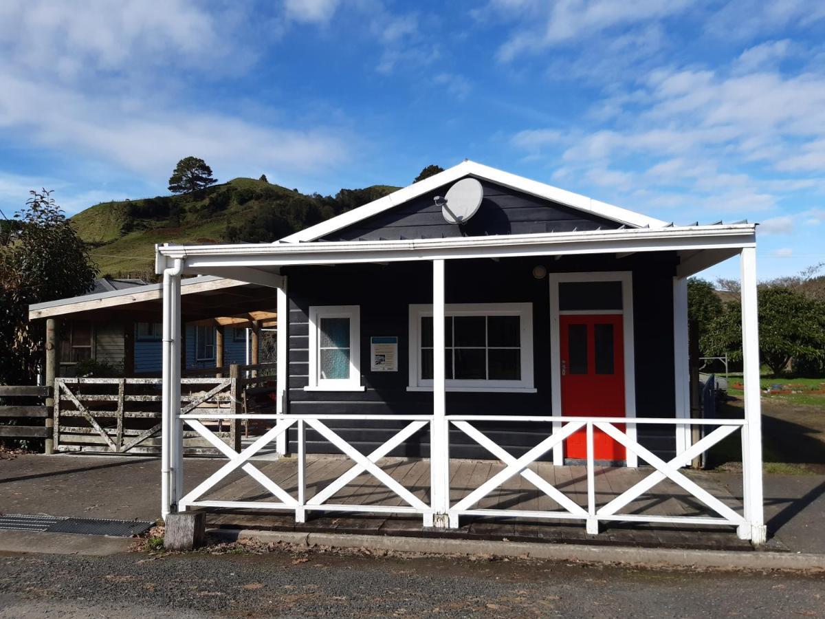 Whanga Butcher Shop Whangamomona Buitenkant foto